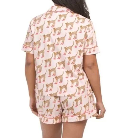 Bouffants & Broken Hearts Pink Animal Leopard Red Stilettos Print Pajama Set - Picture 6 of 6